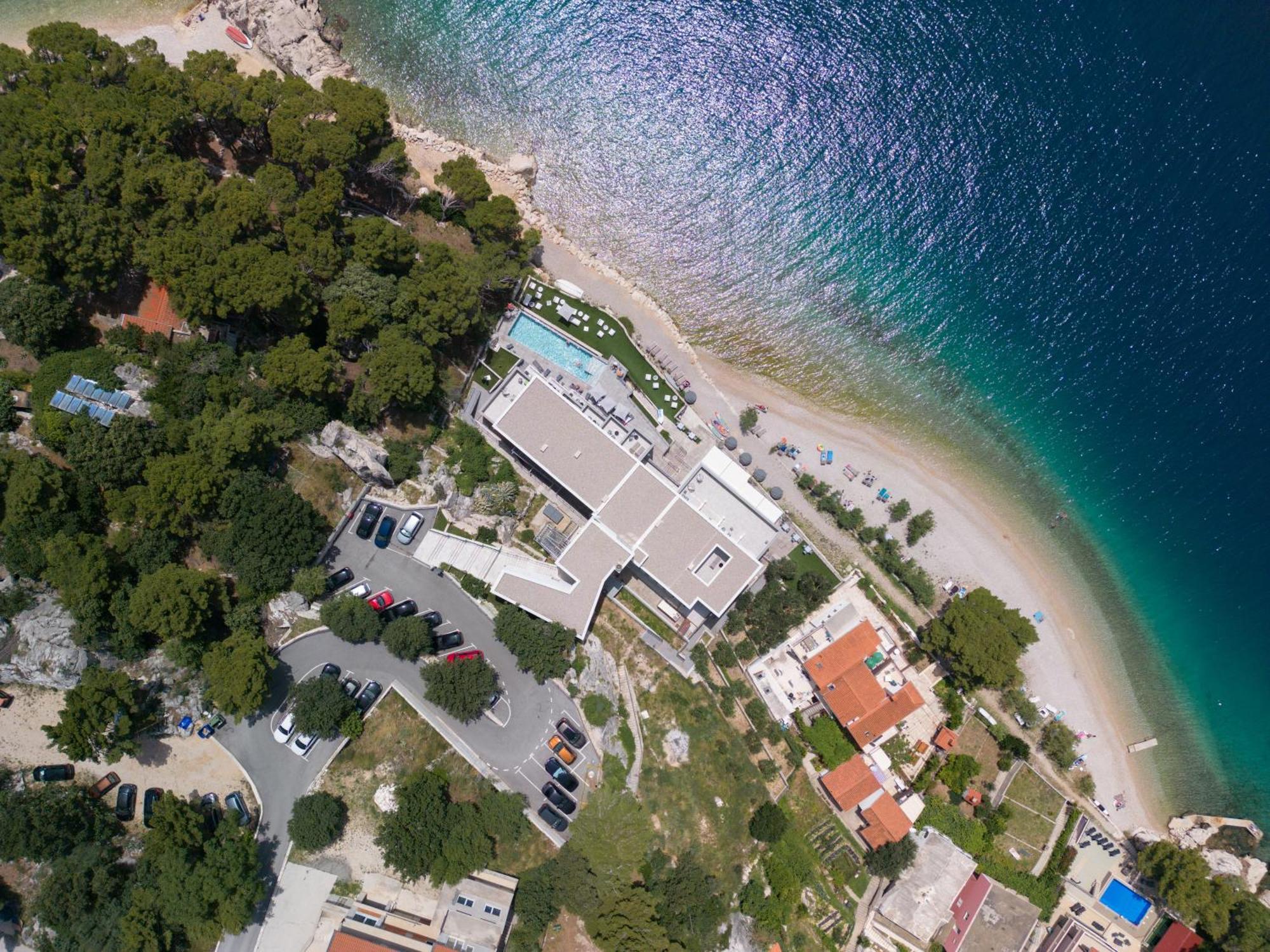Hotel Saint Hildegard Omiš Esterno foto